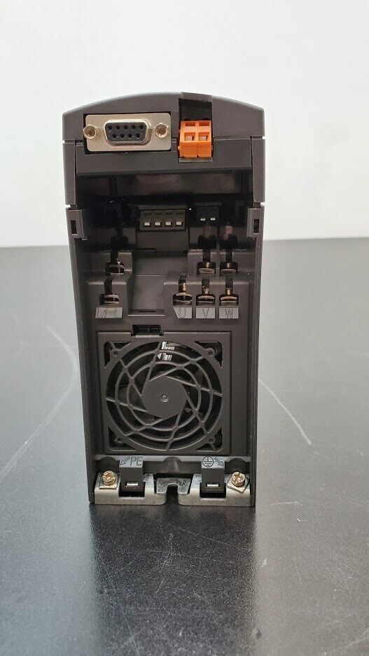 Siemens Micromaster 420 Drive 6SE6420-2AB15-5AA1 w/ 6SE6400-1PB00-0AA0 & Panel