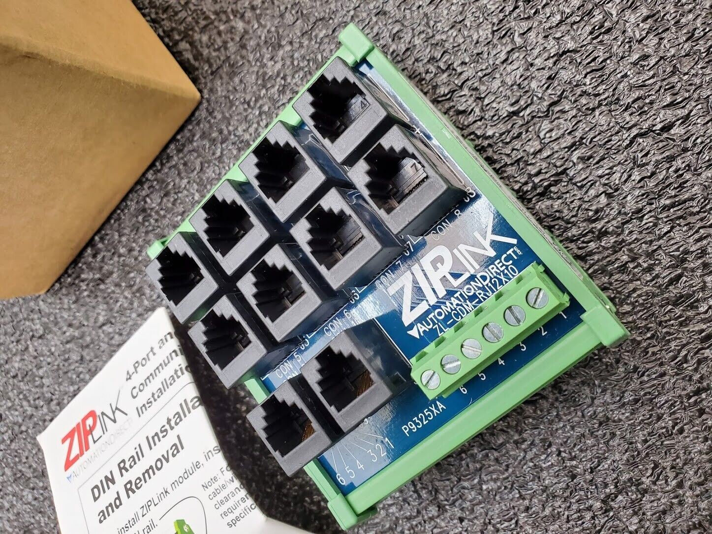 Automation Direct ZL-CDM-RJ12X10 ZIPLINK NEW IN BOX RJ12 10 Port DIN Rail