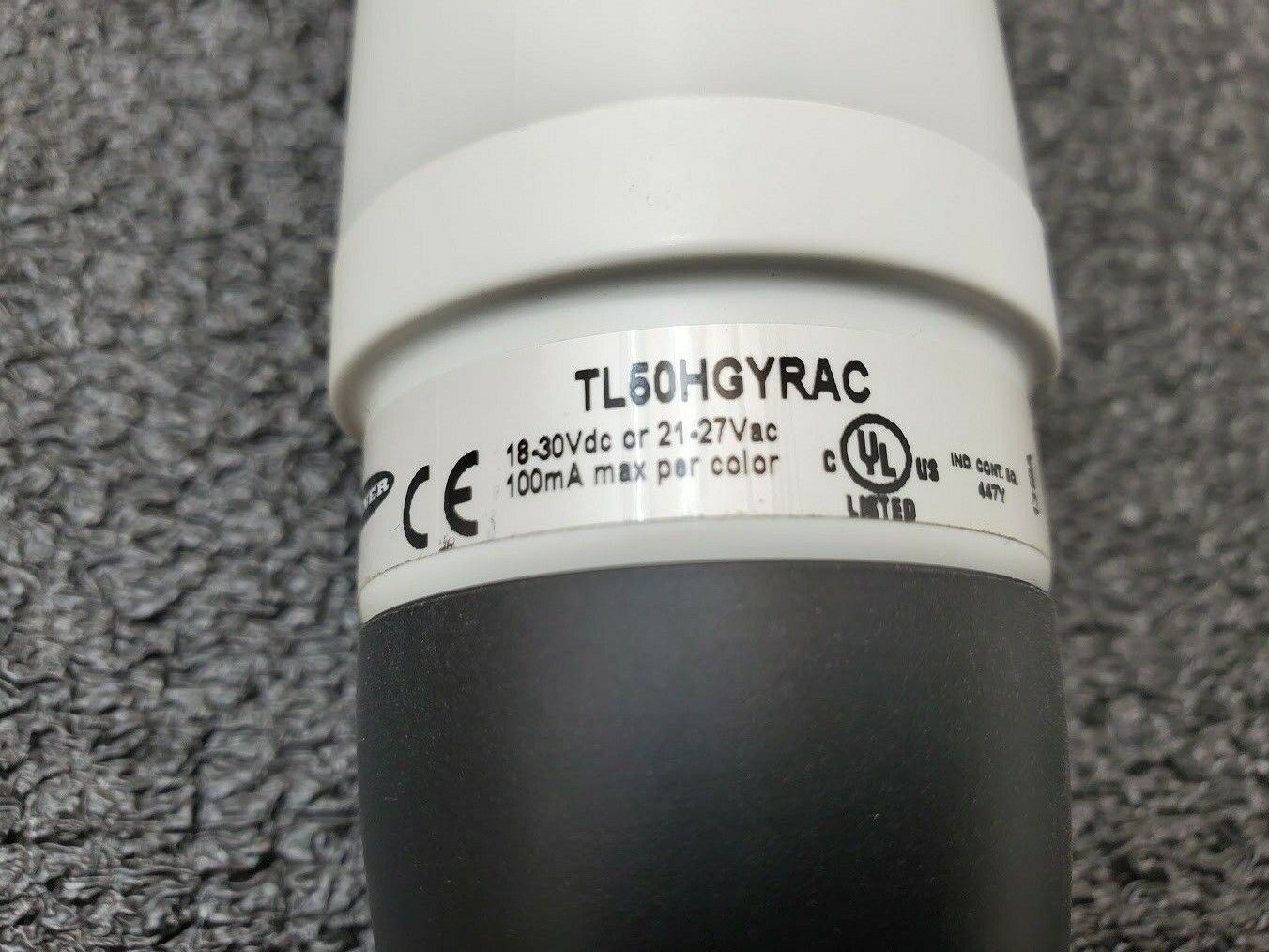 Banner TL50HGYRA Tower Signal Light Indicator 3-White 1"Lens 18-30VDC / 21-27VAC