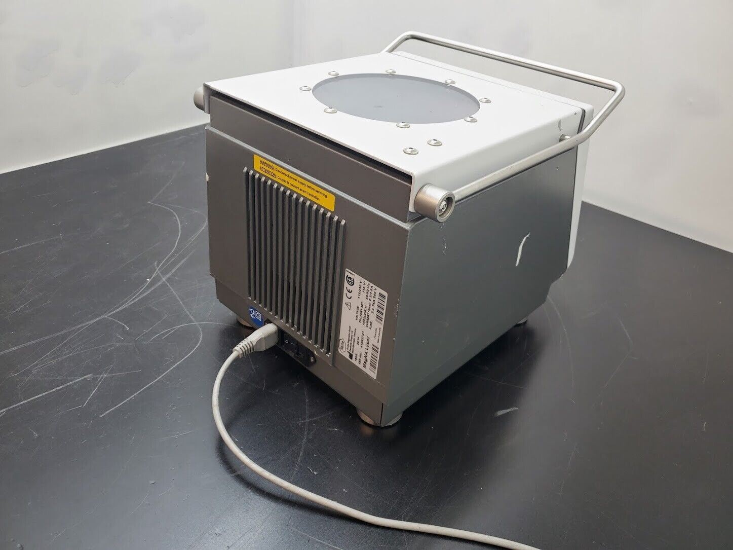 Roche MagNA Lyser Benchtop Homogenizer 7000 RPM  115VAC Tested Working yr: 2014