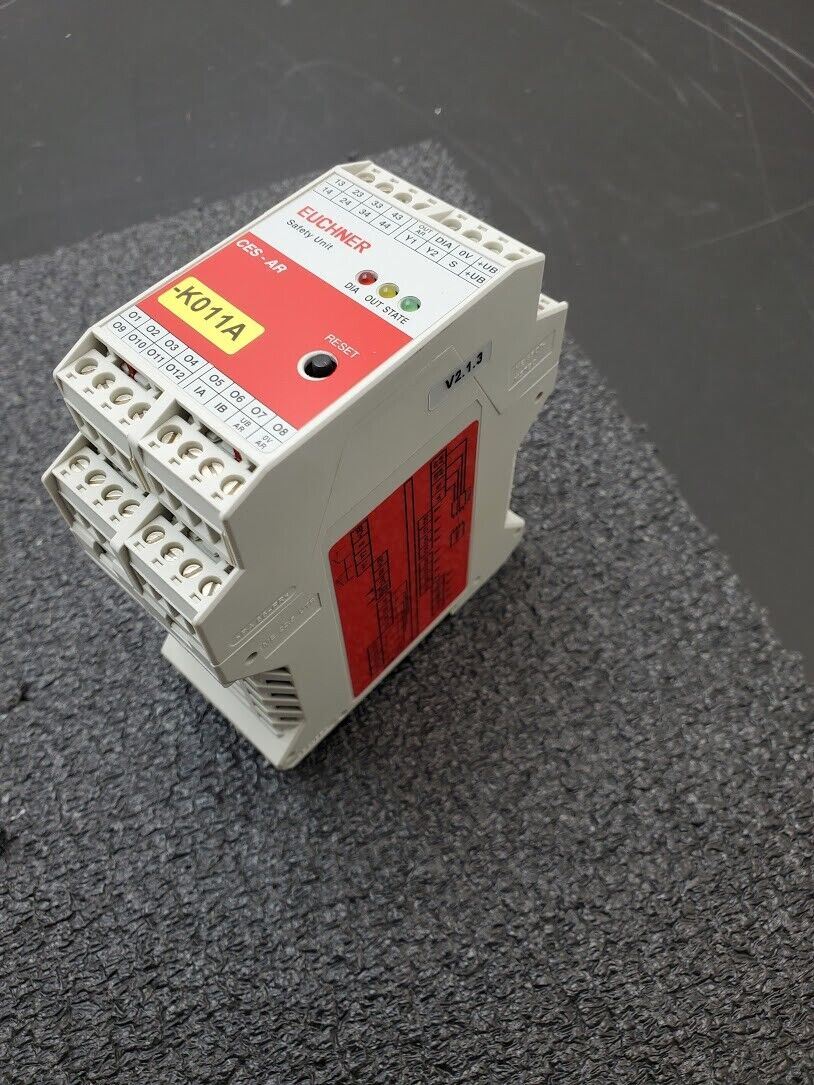 Euchner CES-AR-AES-12, CESARAES12  Safety Unit DIN Rail 4x Safety Relays