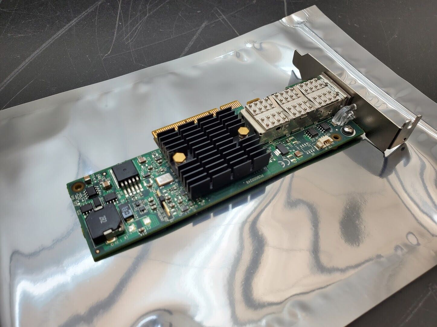 Mellanox MHQH19B-XTR Single Port 40Gb/s QDR PCIe Gen2 5.0 GTs VPI Adapter