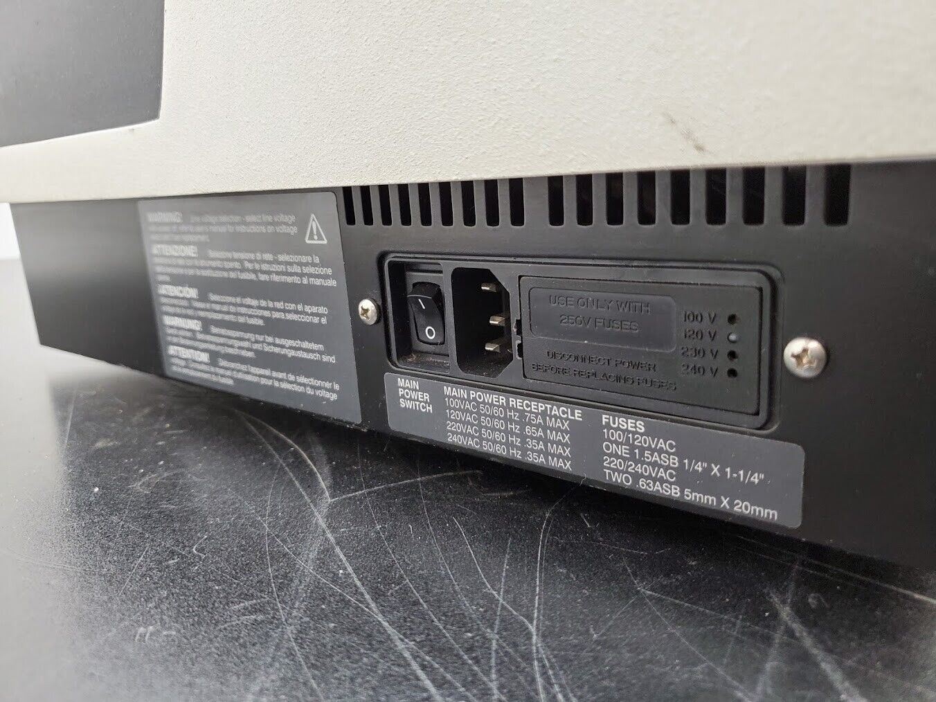 BIO-TEK Biolog MicroStation ELx808iu Ultra Microplate Reader 96 Well Needs Lens