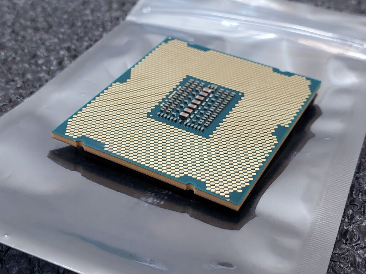 Intel Xeon E5-2658v2 10-Core 2.40GHz SR1A0 25MB LGA 2011 CPU Working Pull