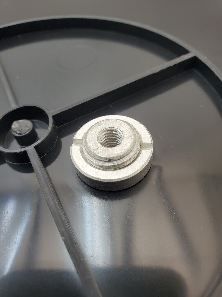 Electronicon PK16 E50.R16-564N19 DRY Cylindrical Power Capacitor 1200VDC 560 uF