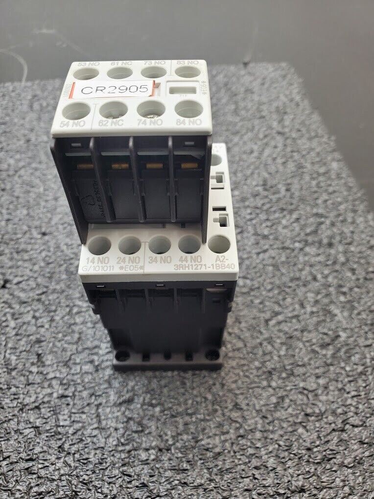 Siemens 3RH1271-1BB40 3PH Control Contactor Relay 24V DC Coil Size S00 DIN Rail