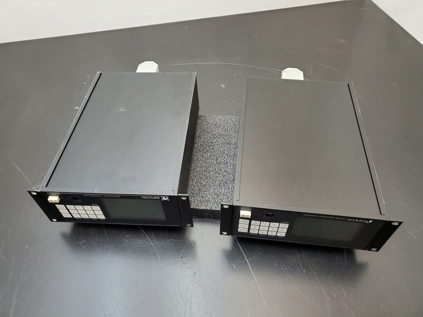2x INFICON XTC2 Deposition Controller Monitor 757-500-G2 757-500-G4 Parts/Repair