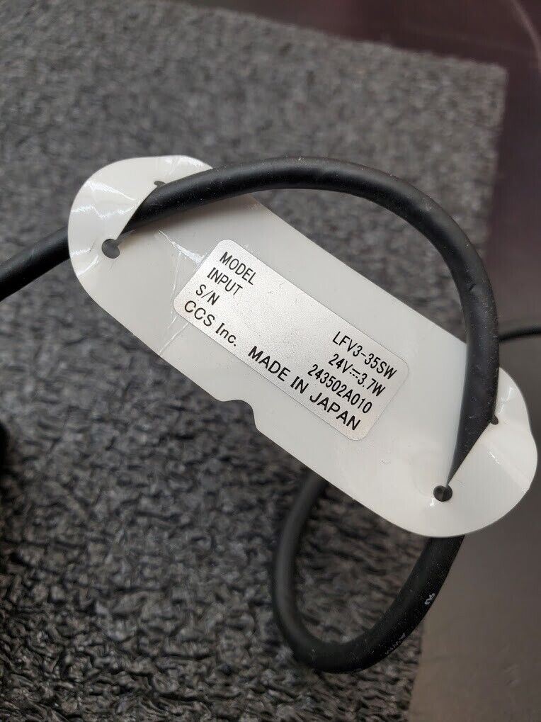 CCS LFV3-35SW Industrial Camera Illuminator Machine Vision 24VDC White Light