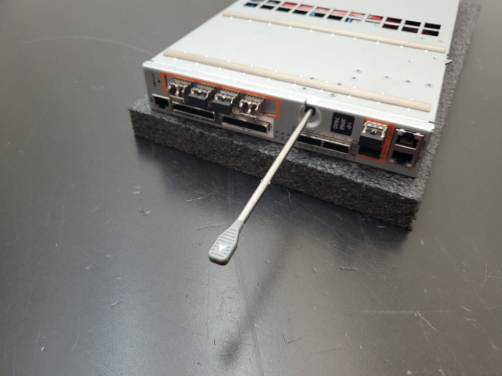 HP 3PAR 7400 STORESERV Storage Node Controller QR483-63001 4x 8Gb FC Rev D1