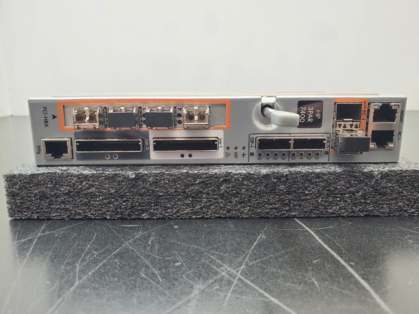 HP 3PAR 7400 STORESERV Storage Node Controller QR483-63001 4x 8Gb FC Rev D1