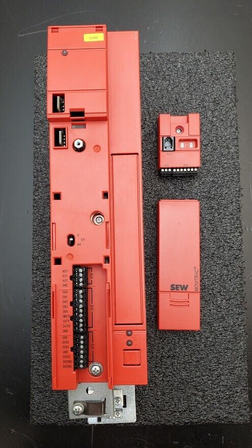 SEW EURODRIVE MOVITRAC B MC07B0022-2B1-4-00 230V 1PH 2.2kW 3.0HP AC 8.6A