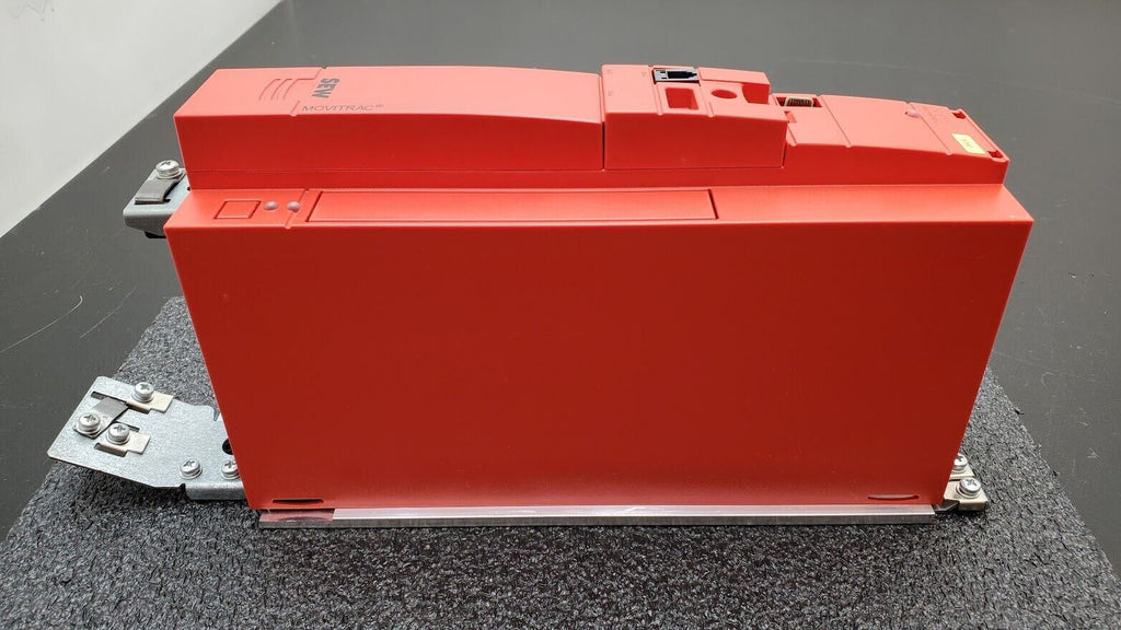 SEW EURODRIVE MOVITRAC B MC07B0022-2B1-4-00 230V 1PH 2.2kW 3.0HP AC 8.6A