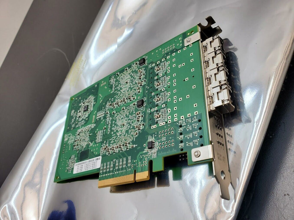 Quad Port QLogic QLE2564 FC HBA PCI-E Fiber Channel 4 Port + 4x 8Gb Transceivers