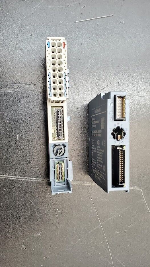 Siemens 6ES7 131-6BH00-0BA0 DI 16x24VDC ST Digital Input w/ 6ES71936BP000DA0