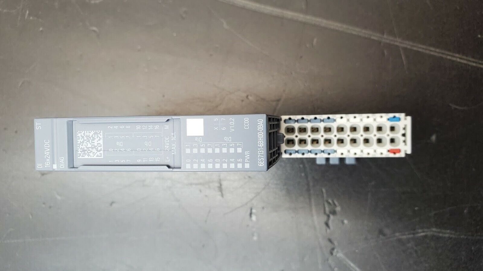 Siemens 6ES7 131-6BH00-0BA0 DI 16x24VDC ST Digital Input w/ 6ES71936BP000DA0