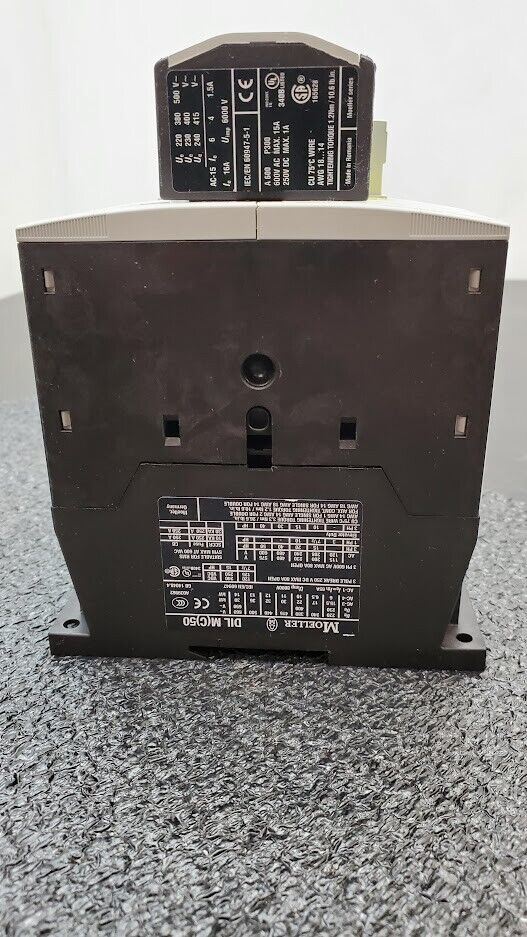 EATON Moeller DIL M50 Contactor 115-600V 3-50HP 80 Amp 3-Pole 24VDC Coil