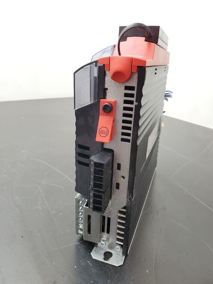 SEW EURODRIVE Movidrive VFD MDX61B0008-5A3-4-0T .75kW 500V BW090-P52B DBG60B-01