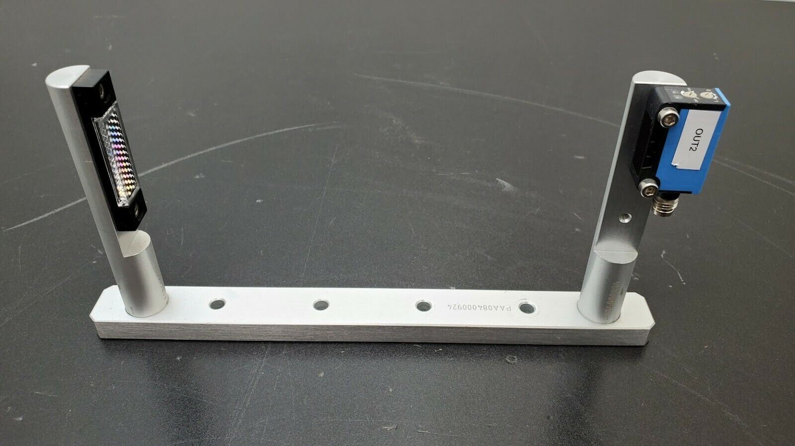 SICK Photoelectric Retro-Reflective Sensor WL140-2P430 w/ P45A Reflector & Mount