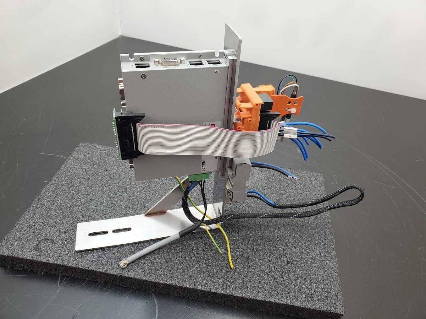 Elmo Motion Control CEL-A10/100-AB1 One 1 Axis Servo Drive w/ Breakout RS232