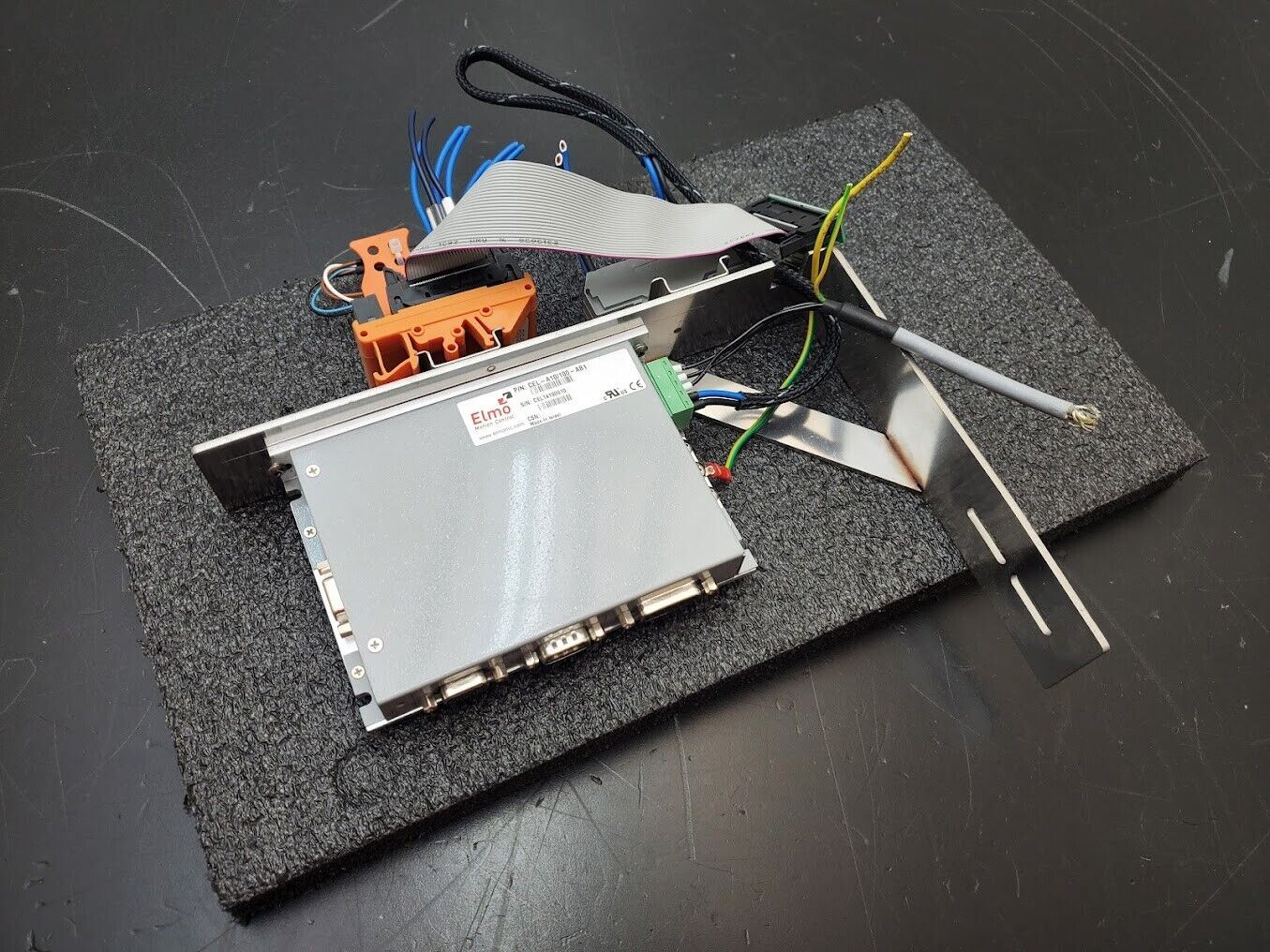 Elmo Motion Control CEL-A10/100-AB1 One 1 Axis Servo Drive w/ Breakout RS232