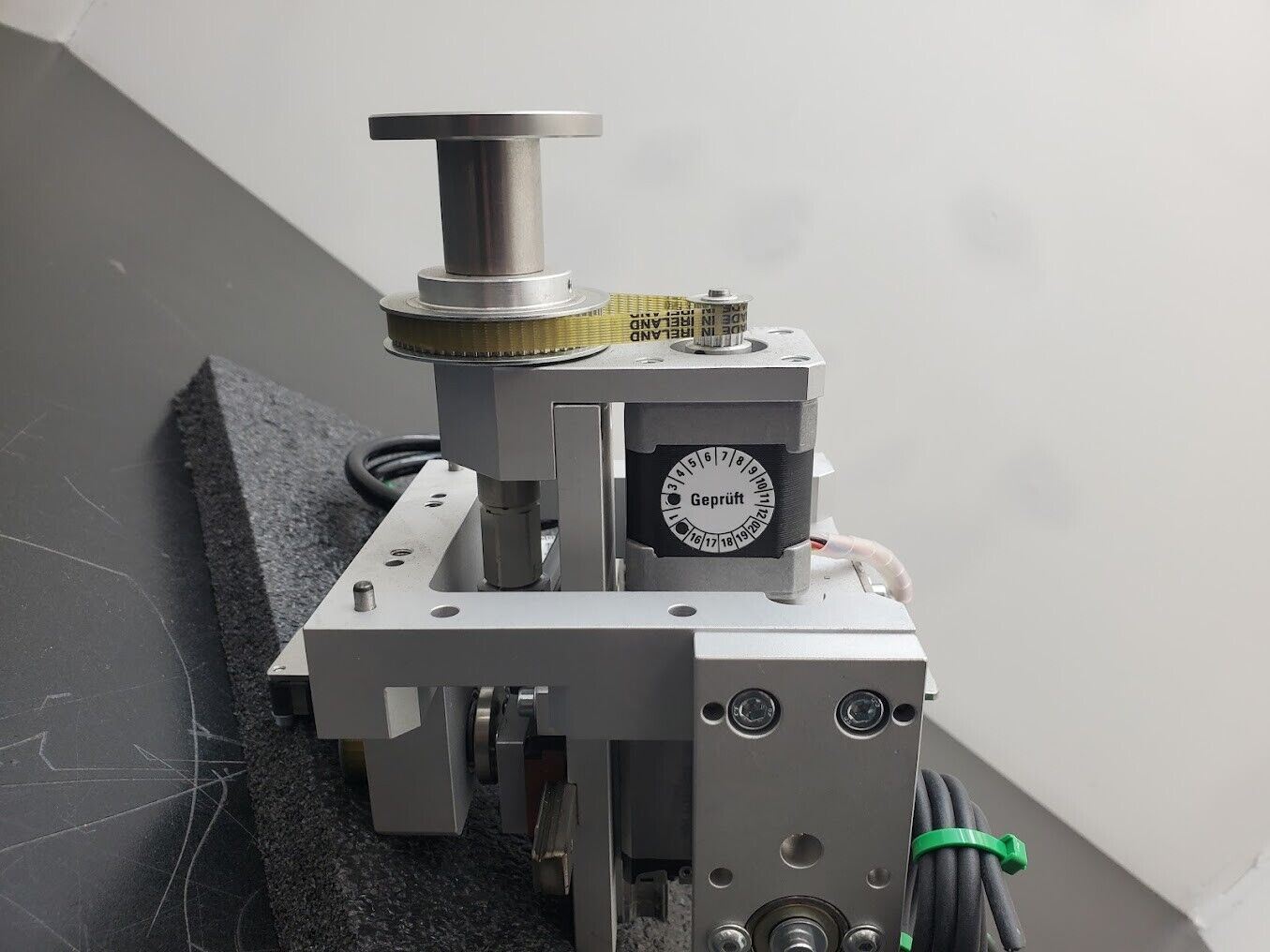 Wafer Picker Rotate Slide Adjust 3 Axis Wafer Handling Robot Stepper Servo Motor