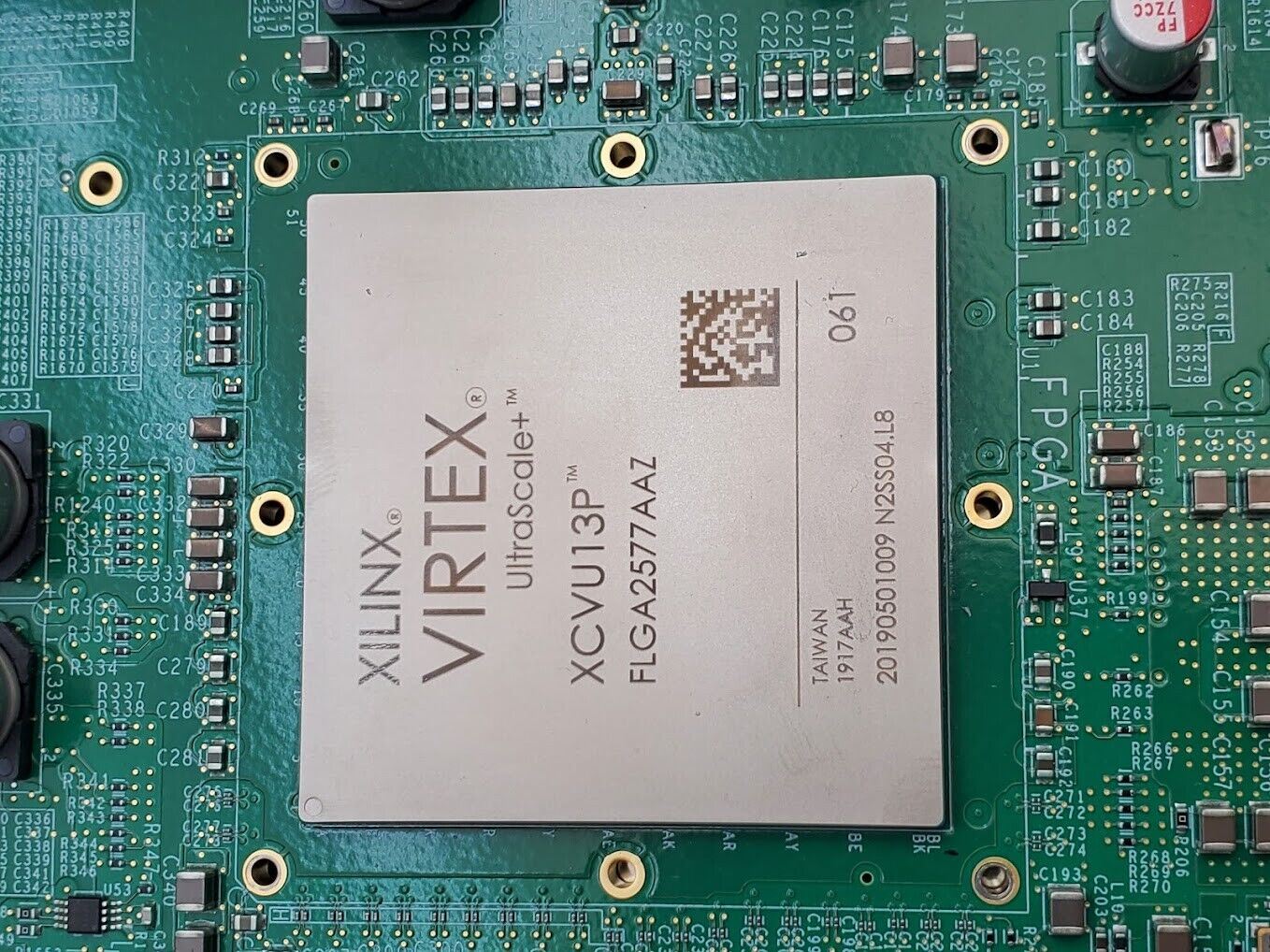 Xilinx Virtex Ultrascale+ XCVU13P FLGA2577AAZ On Board