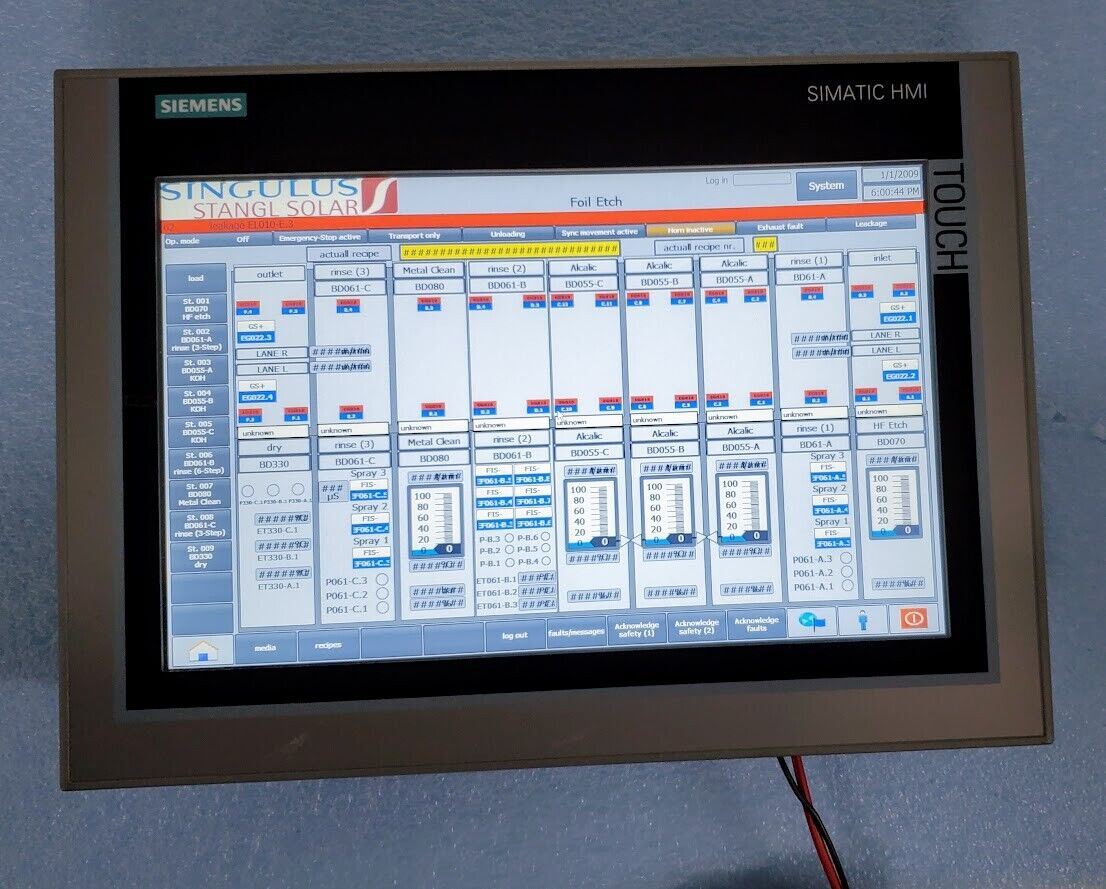 SIEMENS SIMATIC HMI TP1200 Comfort Panel 12 in. Touch Screen 6AV2 124-0MC01-0AX0