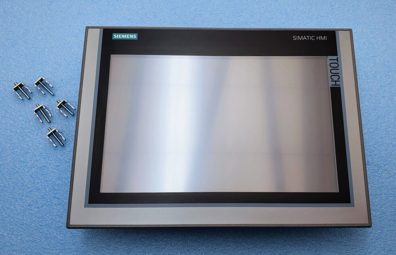 SIEMENS SIMATIC HMI TP1200 Comfort Panel 12 in. Touch Screen 6AV2 124-0MC01-0AX0