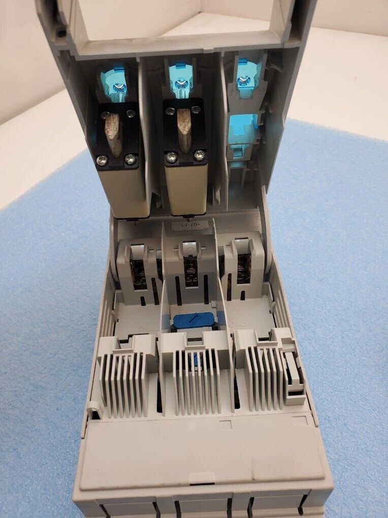 Wohner NH00 C GL LTS-00 Bus Mount Fuse Holder w/ 63A Weber, Siemens Fuses