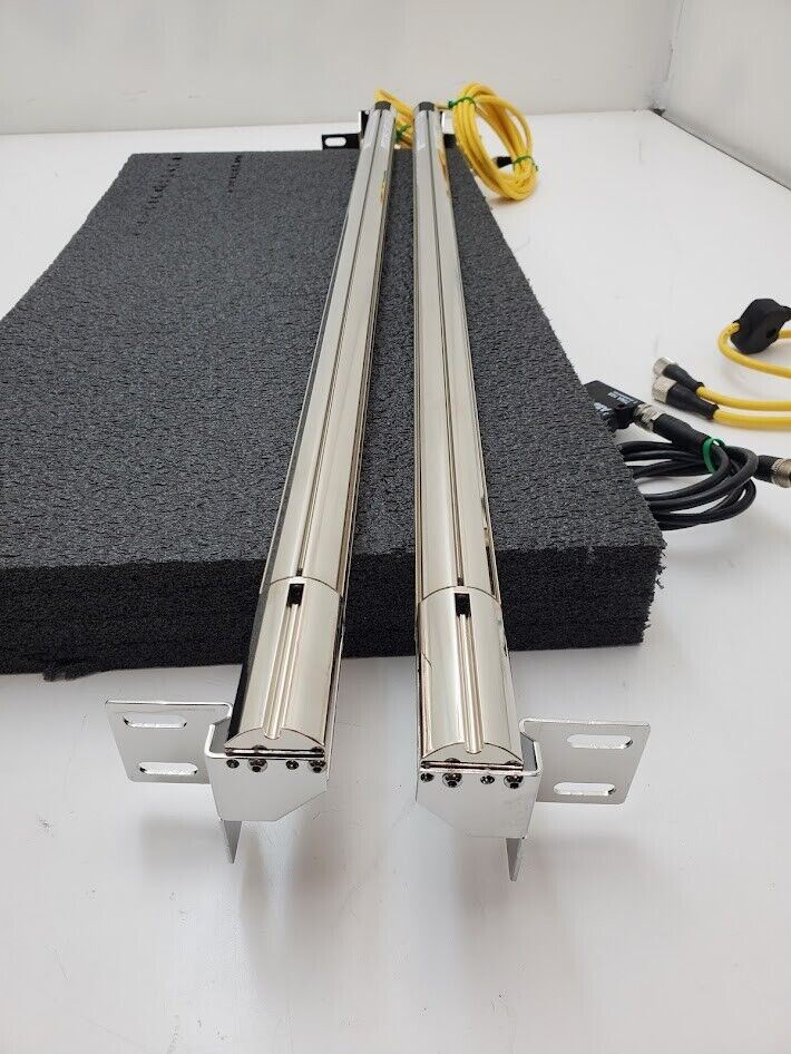 Banner SLPE25-830N SLPR25-830N Light Curtain Kit 830mm Long 0.1-7m Range IP65