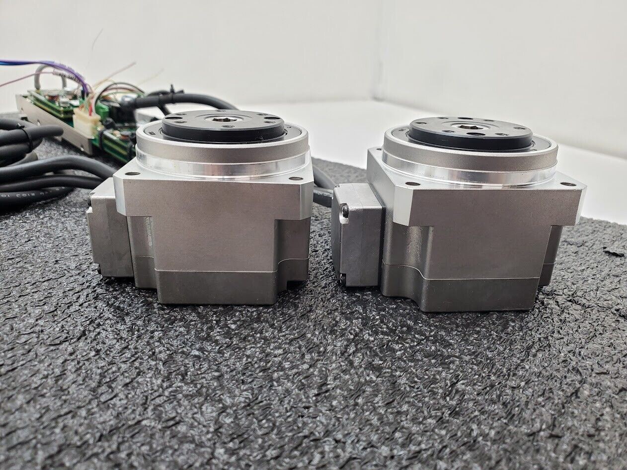 Lot of 2 Harmonic Drive Systems 24VDC Servo Motor FHA-11C-100-US200-EM1-SP2915