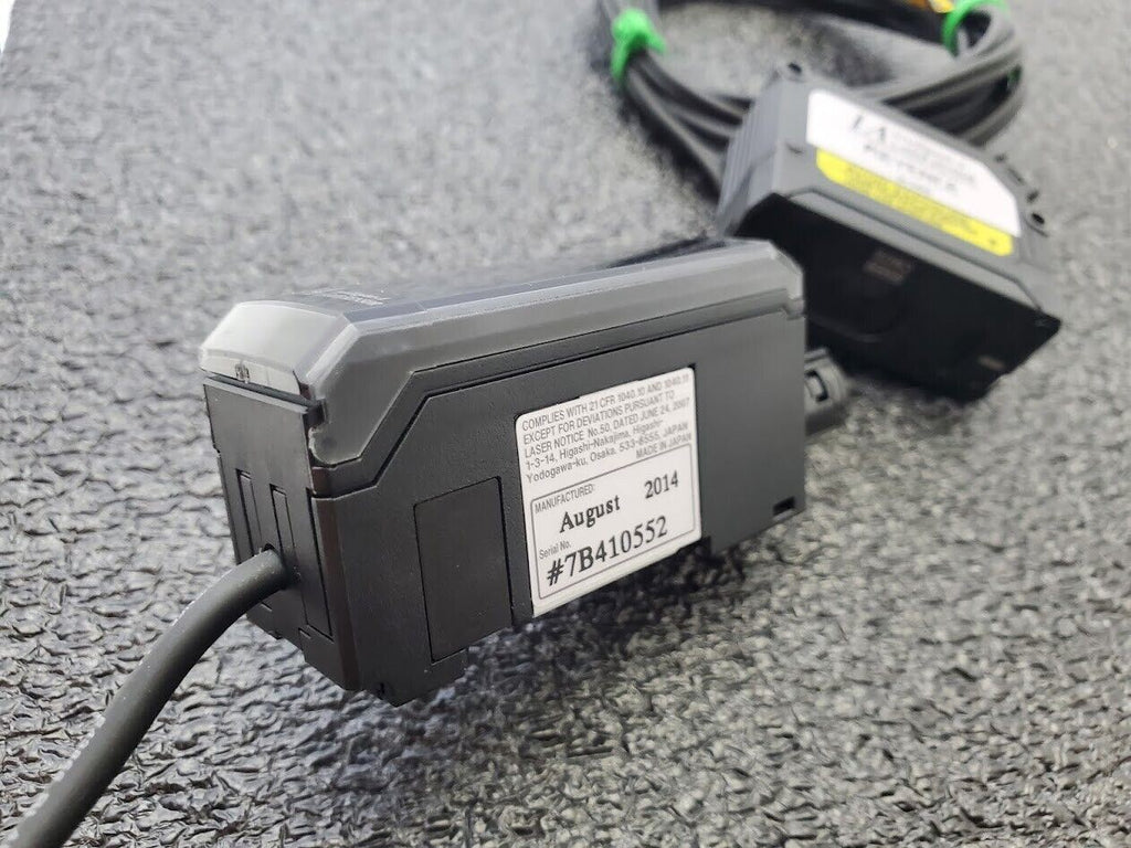 Keyence Laser Displacement Sensor IA-065 CMOS Multi-Function IA-1000 Control