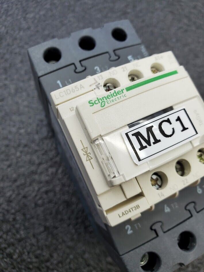 Square D Schneider Electric LC1D65A G7 12-24V Coil 65 AMP 3 Pole Contactor