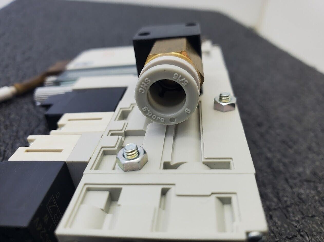 SMC ZQ1-ZSEC-A Digital Compact Vacuum Ejector ZQ1101U-K25L Valve Working Pull