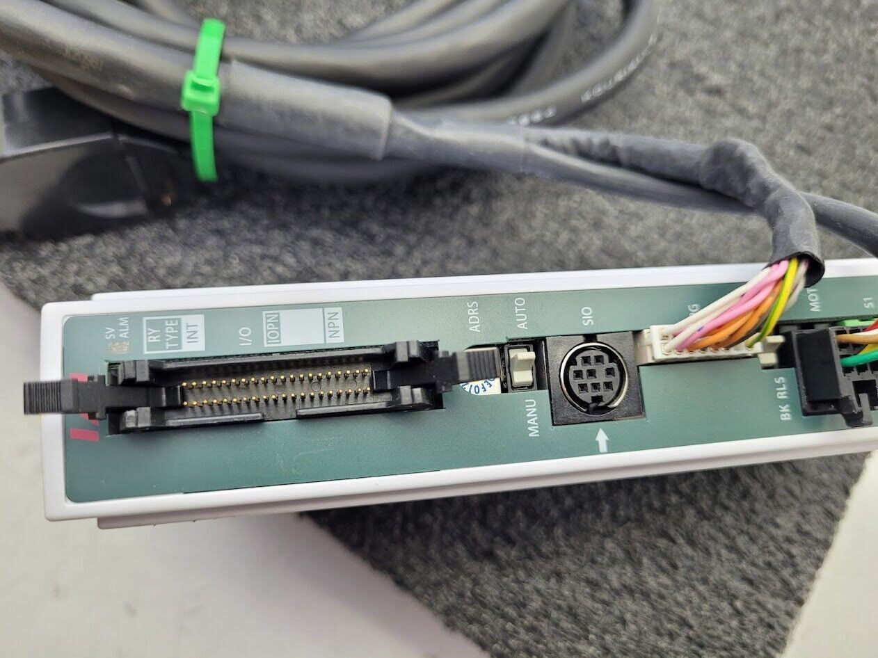 IAI RCP2-SRGD4R Robo Cylinder Guided Linear Actuator With Servo Motor Controller