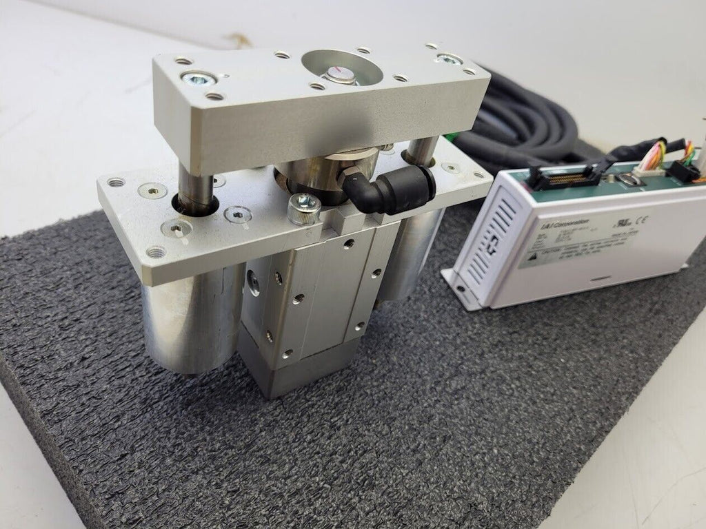 IAI RCP2-SRGD4R Robo Cylinder Guided Linear Actuator With Servo Motor Controller