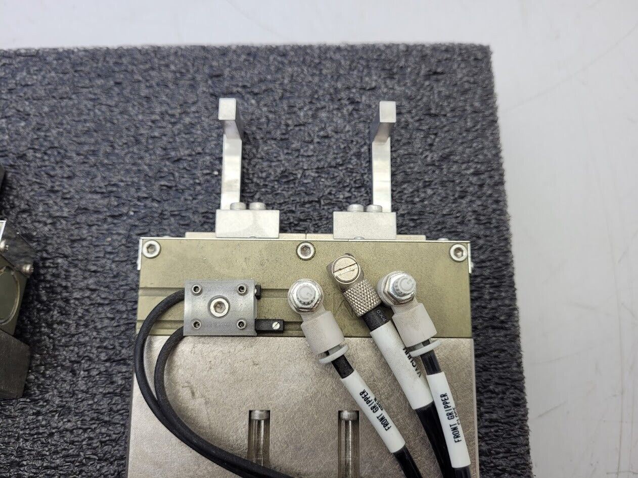 2x Destaco Robohand RPLC-4M Low Profile Cleanroom Parallel Gripper 1" Stroke