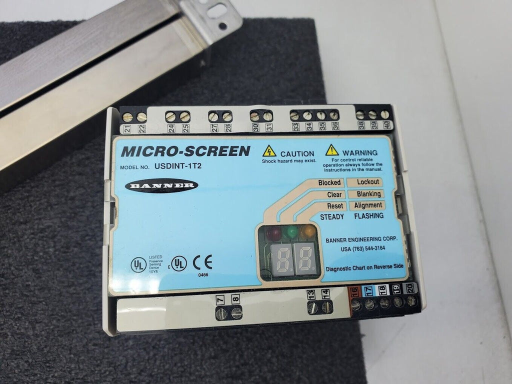 Banner USE2012NP2 & USR2012NP2 MICRO-SCREEN 20" Light Curtain Screen Set B