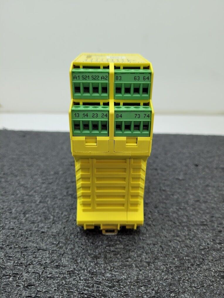 Phoenix Contact PSR-SCP-24UC/ESAM4/8X1/1X2 2963912 Safety Relays 24V AC/DC