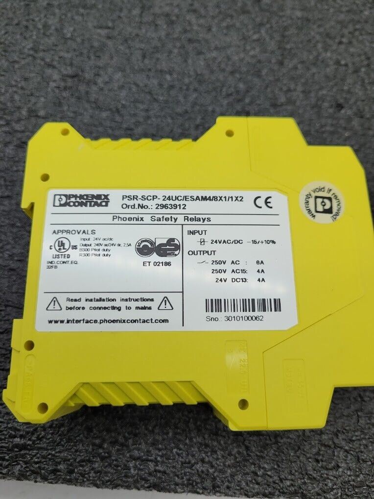 Phoenix Contact PSR-SCP-24UC/ESAM4/8X1/1X2 2963912 Safety Relays 24V AC/DC