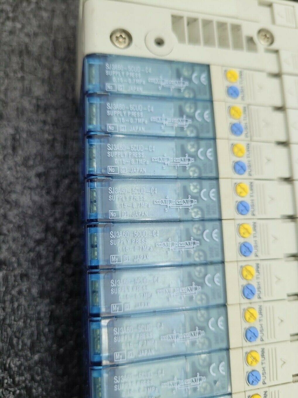 SMC SJ3A60-5CUD-C4 Vacuum Release Solenoid 12 Valve Block SJ2000/SJ3000/SZ3000