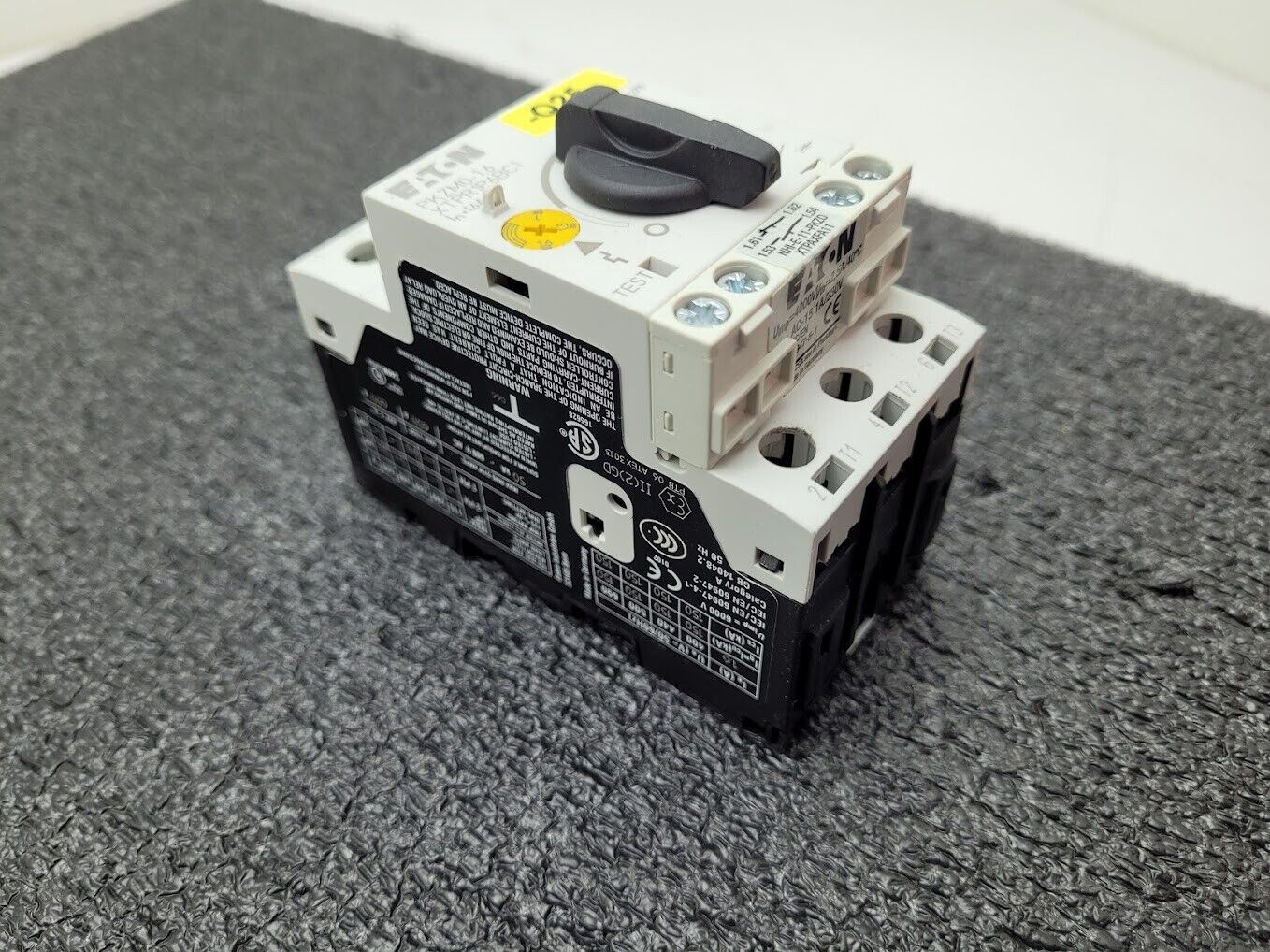 Eaton Moeller PKZM0-1.6 Thermal Magnetic Circuit Breaker 1-1.6A XTPR1P6BC1 600V