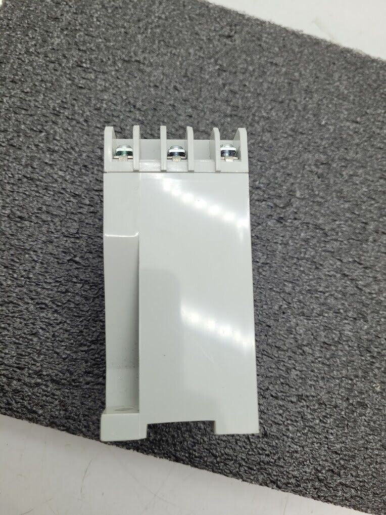 Schneider Electric Samwha PMR-22 PMR 22  Phase Monitoring Relay 160-300V 3PH