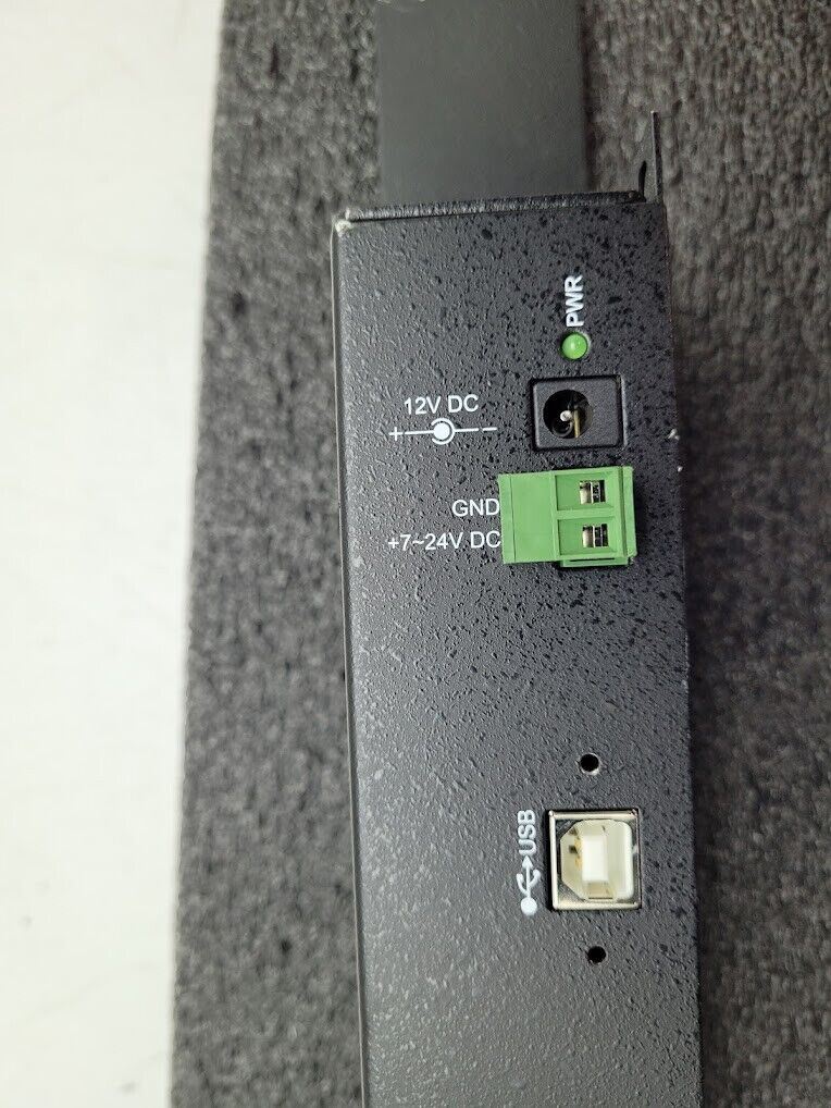 USC CoolGear USB 2.0 to 16-port RS232 Serial Adapter USB-RS232 Adapter 7-24VDC