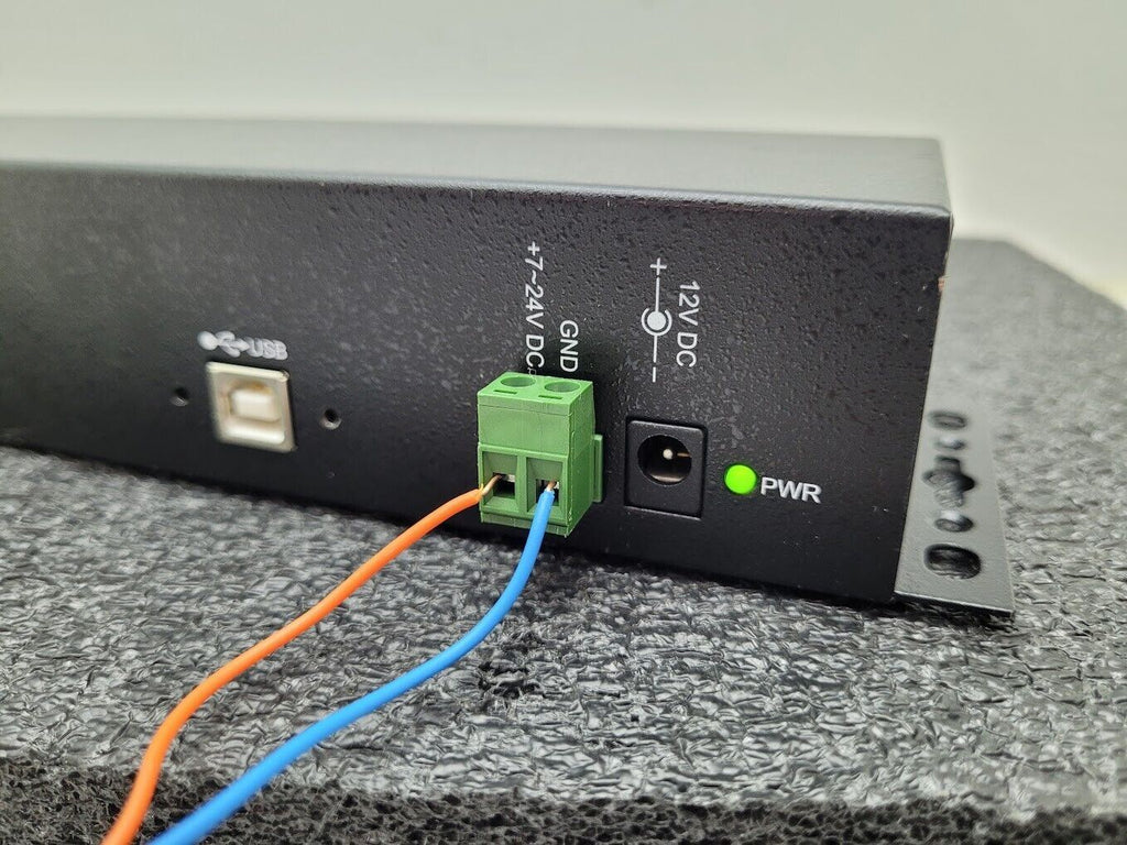 USC CoolGear USB 2.0 to 16-port RS232 Serial Adapter USB-RS232 Adapter 7-24VDC B