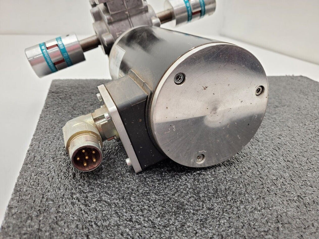 Lenze SSN40-1GDAR-063C22 Servo Motor SSN40-1FDAR 15:1 Gear Reducer Dual Shaft