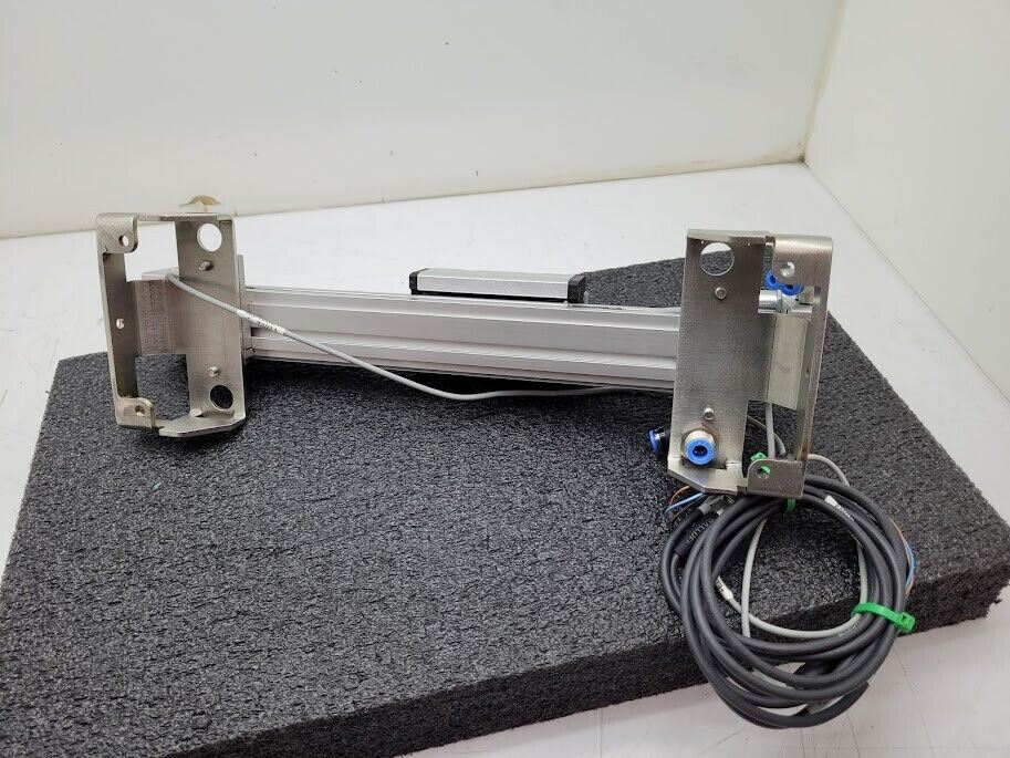 FESTO DGC-18-200-GF-PPV-A 532446 Linear Drive Pneumatic Actuator 200mm Travel