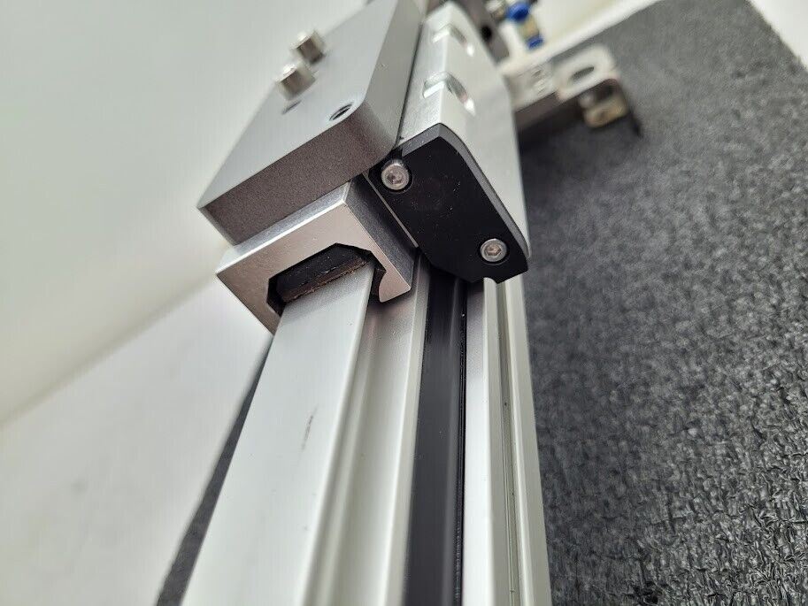 FESTO DGC-18-200-GF-PPV-A 532446 Linear Drive Pneumatic Actuator 200mm Travel