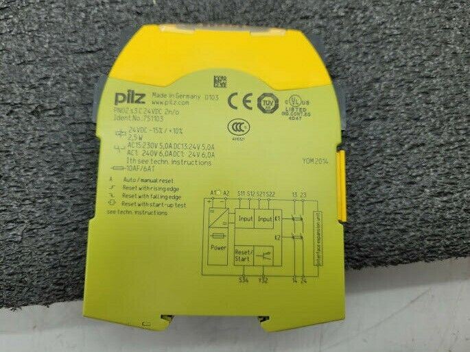 PILZ PNOZ PNOZsigma Safety Relay S3C24VDC 2N/O 751103 24 VDC 2.5W relay DIN Rail