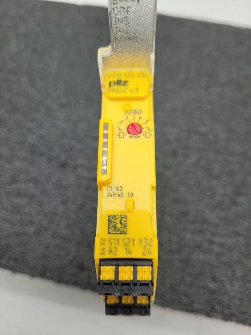 PILZ PNOZ PNOZsigma Safety Relay S3C24VDC 2N/O 751103 24 VDC 2.5W relay DIN Rail